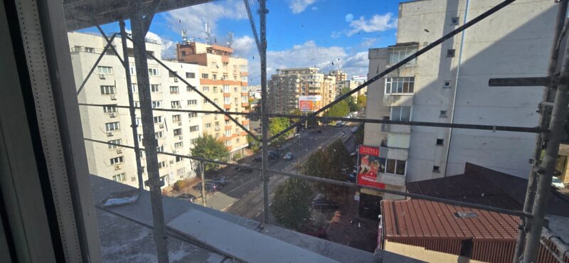 Calea Calarasi bloc mixt gars. cu 2 balcoane